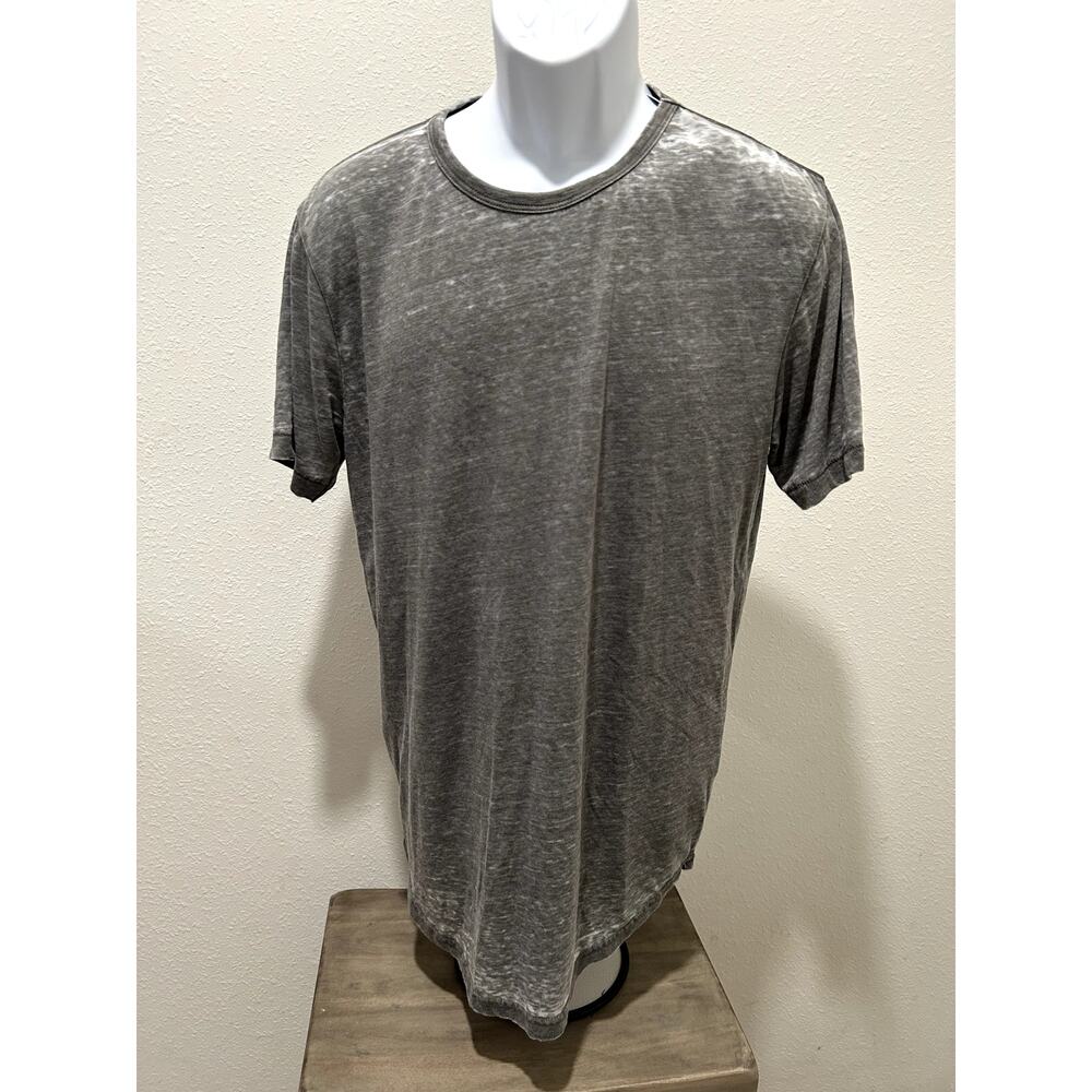 COTTON ON Mens Scooped Hem T-shirt Tee Short Sleeves Color: Military Burnout S